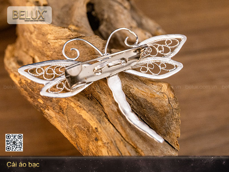 Hoa cài áo bằng bạc mẫu 1&nbsp;